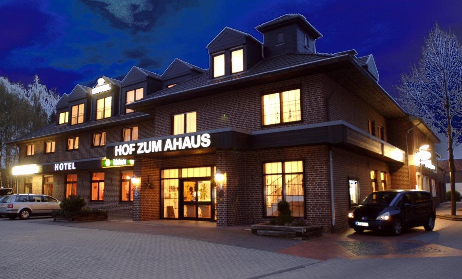 Garni Hotel Hof Zum Ахаус Екстериор снимка