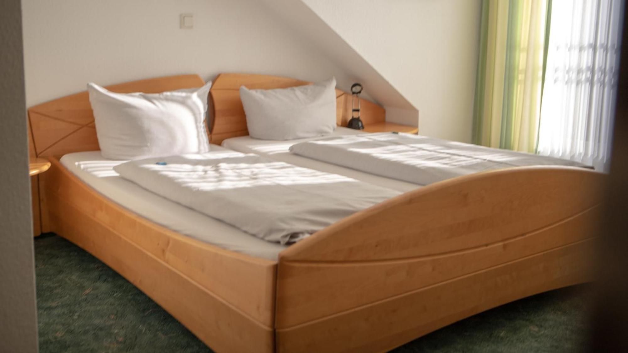 Garni Hotel Hof Zum Ахаус Екстериор снимка