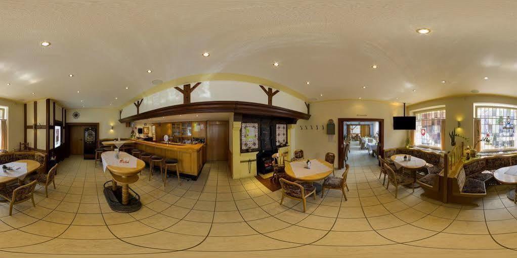 Garni Hotel Hof Zum Ахаус Екстериор снимка