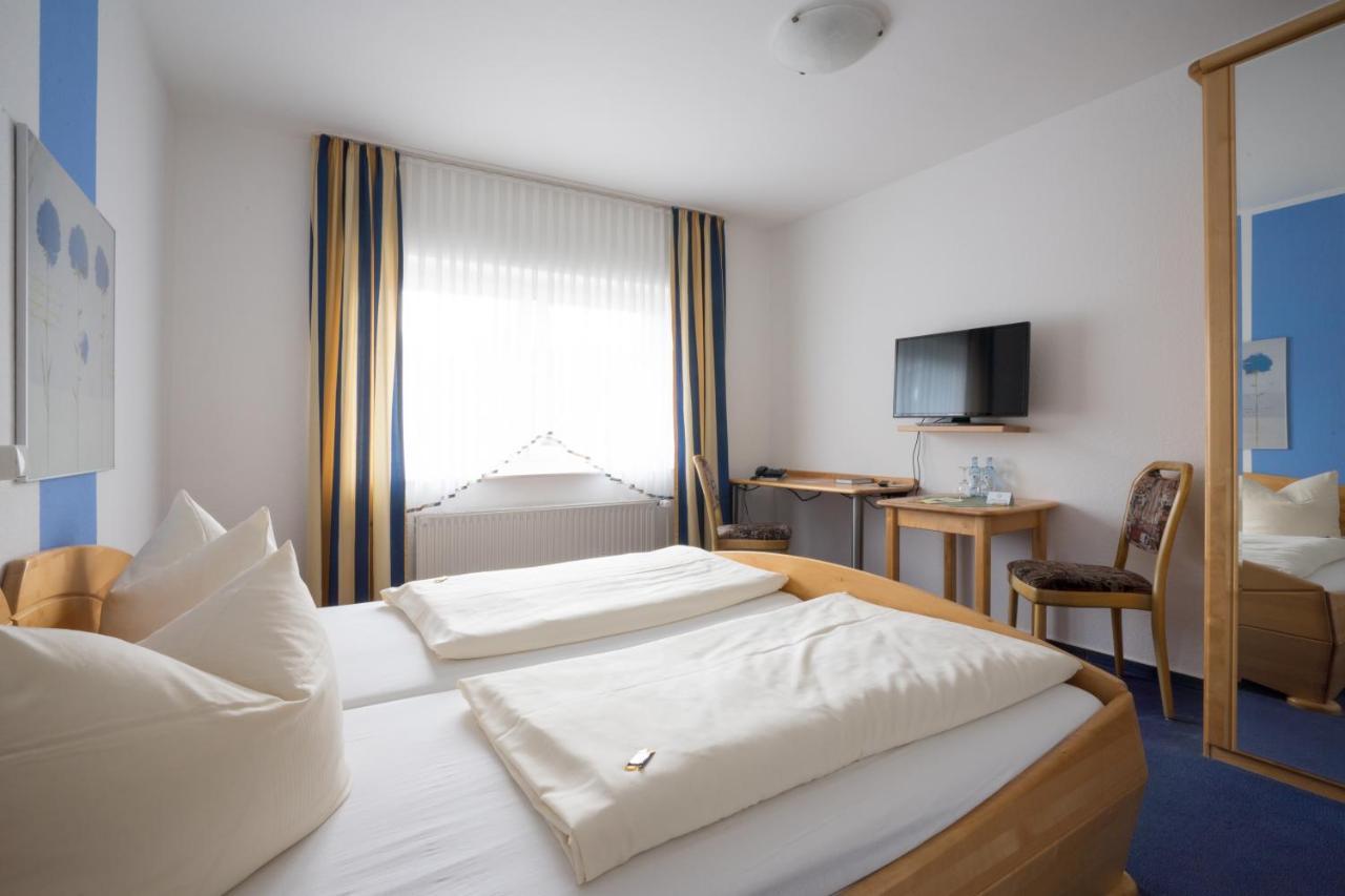 Garni Hotel Hof Zum Ахаус Екстериор снимка
