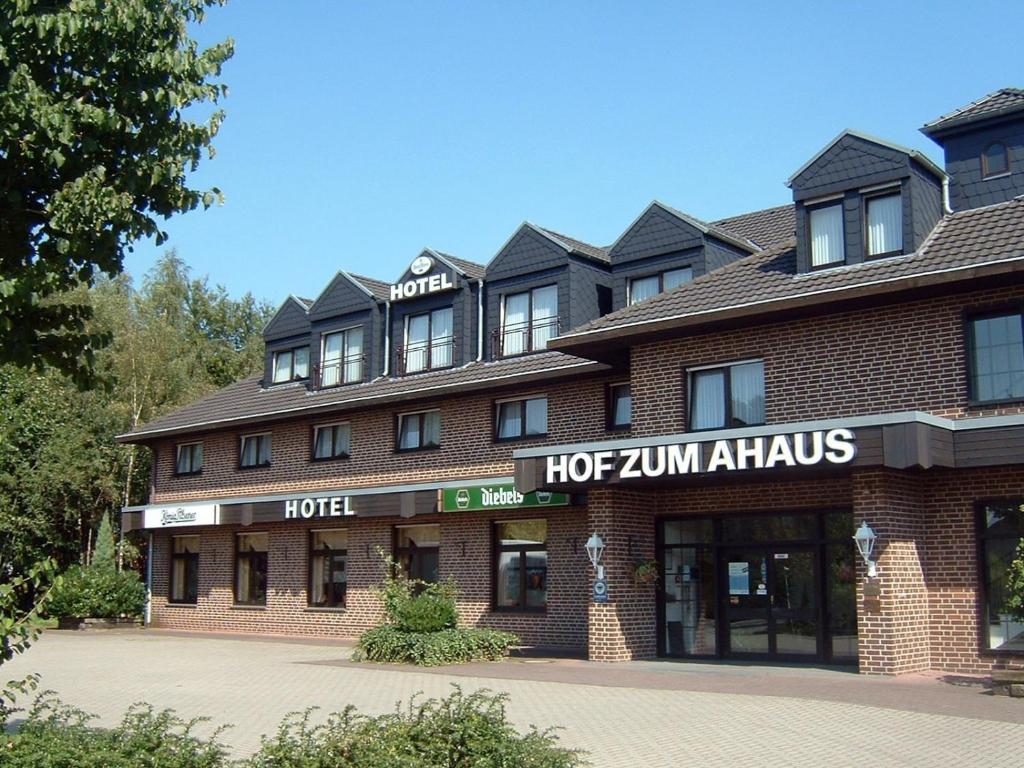 Garni Hotel Hof Zum Ахаус Екстериор снимка